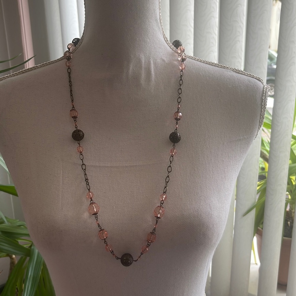 New York and Company necklace with beads